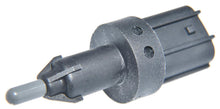 Cargar imagen en el visor de la galería, Sensor Temperatura Carga Aire Walker Products 210-1040 - Mi Refacción