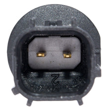 Cargar imagen en el visor de la galería, Sensor Temperatura Carga Aire Walker Products 210-1047 - Mi Refacción