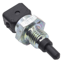 Cargar imagen en el visor de la galería, Sensor Temperatura Carga Aire Walker Products 210-1151
