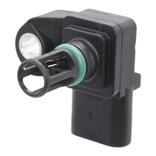 Cargar imagen en el visor de la galería, Sensor Temperatura Carga Aire Walker Products 225-1182 - Mi Refacción