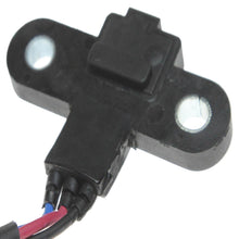 Cargar imagen en el visor de la galería, Sensor Posición Cigüeñal Walker Products 235-1316