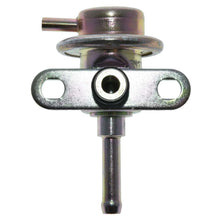 Cargar imagen en el visor de la galería, Regulador Presión Gasolina Walker Products 255-1040 - Mi Refacción