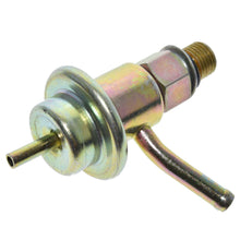 Cargar imagen en el visor de la galería, Regulador Presión Gasolina Walker Products 255-1060 - Mi Refacción