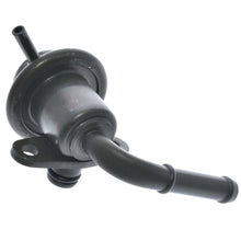 Cargar imagen en el visor de la galería, Regulador Presión Gasolina Walker Products 255-1139 - Mi Refacción