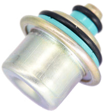 Cargar imagen en el visor de la galería, Regulador Presión Gasolina Walker Products 255-1168