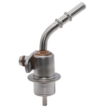 Cargar imagen en el visor de la galería, Regulador Presión Gasolina Walker Products 255-1220