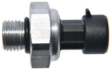 Cargar imagen en el visor de la galería, Bulbo Presión Aceite Walker Products 256-1002 - Mi Refacción