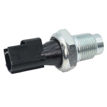 Cargar imagen en el visor de la galería, Bulbo Presión Aceite Walker Products 256-1104