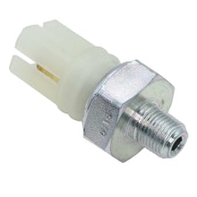 Cargar imagen en el visor de la galería, Bulbo Presión Aceite Walker Products 256-1131 - Mi Refacción