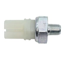 Cargar imagen en el visor de la galería, Bulbo Presión Aceite Walker Products 256-1131 - Mi Refacción