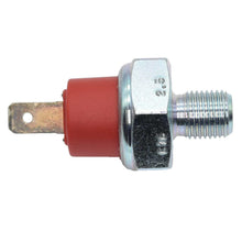 Cargar imagen en el visor de la galería, Bulbo Presión Aceite Walker Products 256-1213