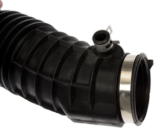 Cargar imagen en el visor de la galería, Manguera Entrada Aire Dorman 696-030 - Mi Refacción