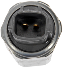 Cargar imagen en el visor de la galería, Solenoide Tiempo Variable Dorman 916-929 - Mi Refacción