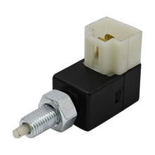 Cargar imagen en el visor de la galería, Módulo Interfaz Interruptor Luz Freno Kem Egk-721 - Mi Refacción