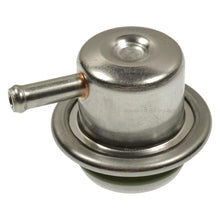 Cargar imagen en el visor de la galería, Regulador Presión Gasolina Standard Fpd17 - Mi Refacción