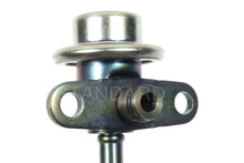 Cargar imagen en el visor de la galería, Regulador Presión Gasolina Standard Fpd49 - Mi Refacción