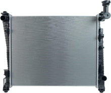 Cargar imagen en el visor de la galería, Radiador Premier Cooling Pr13204 - Mi Refacción