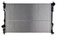 Cargar imagen en el visor de la galería, Radiador Premier Cooling Pr13364 - Mi Refacción