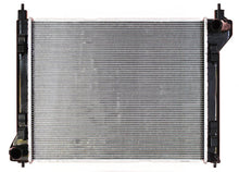 Cargar imagen en el visor de la galería, Radiador Premier Cooling Pr13365 - Mi Refacción