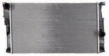 Cargar imagen en el visor de la galería, Radiador Premier Cooling Pr13394 - Mi Refacción