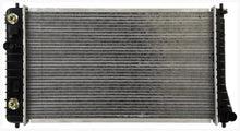 Cargar imagen en el visor de la galería, Radiador Premier Cooling Pr1687 - Mi Refacción