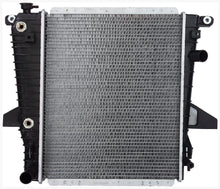 Cargar imagen en el visor de la galería, Radiador Premier Cooling Pr1722 - Mi Refacción