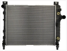 Cargar imagen en el visor de la galería, Radiador Premier Cooling Pr2294 - Mi Refacción