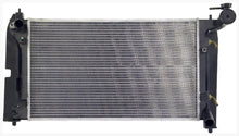 Cargar imagen en el visor de la galería, Radiador Premier Cooling Pr2428 - Mi Refacción