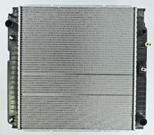 Cargar imagen en el visor de la galería, Radiador Premier Cooling Pr2603 - Mi Refacción