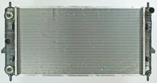 Cargar imagen en el visor de la galería, Radiador Premier Cooling Pr2608 - Mi Refacción