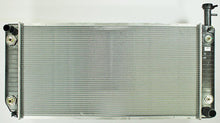 Cargar imagen en el visor de la galería, Radiador Premier Cooling Pr2791 - Mi Refacción
