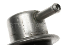 Cargar imagen en el visor de la galería, Regulador Presión Gasolina Standard Pr284 - Mi Refacción