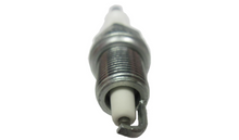 Cargar imagen en el visor de la galería, Bujía Champion Ra6Hc - Mi Refacción