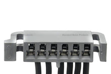 Cargar imagen en el visor de la galería, Conector Switch Posición Pedal Clutch Standard S-1782 - Mi Refacción