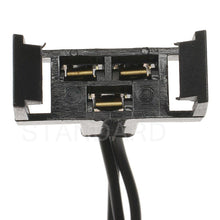 Cargar imagen en el visor de la galería, Conector Switch Regulador Faros Standard S-72 - Mi Refacción