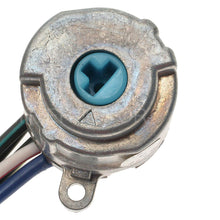 Cargar imagen en el visor de la galería, Switch Encendido Standard Us150 - Mi Refacción