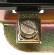 Cargar imagen en el visor de la galería, Regulador Voltaje Standard Vr-17 - Mi Refacción