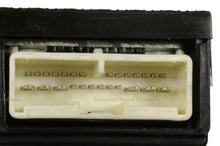 Cargar imagen en el visor de la galería, Actuador Cerradura Cajuela Standard Y10101