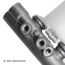 Cargar imagen en el visor de la galería, Bomba Freno Beck Arnley 072-9761 - Mi Refacción