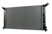 Cargar imagen en el visor de la galería, Radiador Deyac 13301Usa26Mmta - Mi Refacción