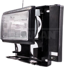 Cargar imagen en el visor de la galería, Faro Dorman 1590205 - Mi Refacción