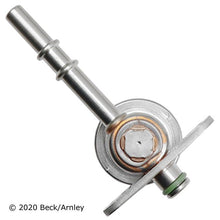 Cargar imagen en el visor de la galería, Regulador Presión Gasolina Beck Arnley 159-1060 - Mi Refacción