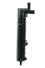 Cargar imagen en el visor de la galería, Radiador Deyac 2423Usa26Mm - Mi Refacción