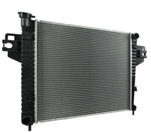 Cargar imagen en el visor de la galería, Radiador Deyac 2482Usa26Mmtm - Mi Refacción