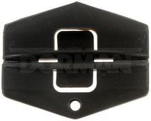 Cargar imagen en el visor de la galería, Guía Cristal Ventana Dorman 700-886 - Mi Refacción