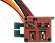 Cargar imagen en el visor de la galería, Conector Arnés Bomba Combustible Dorman 84701 - Mi Refacción