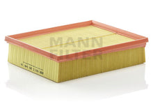 Cargar imagen en el visor de la galería, Filtro Aire Mann-Filter C 25 146