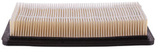 Cargar imagen en el visor de la galería, Filtro Aire Interfil F-81A65 - Mi Refacción