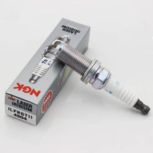 Cargar imagen en el visor de la galería, Bujía Ngk Iridio Ilfr6T11 - Mi Refacción