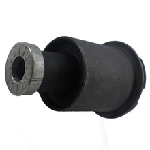 Cargar imagen en el visor de la galería, Buje Horquilla Tread Saver K200366 - Mi Refacción